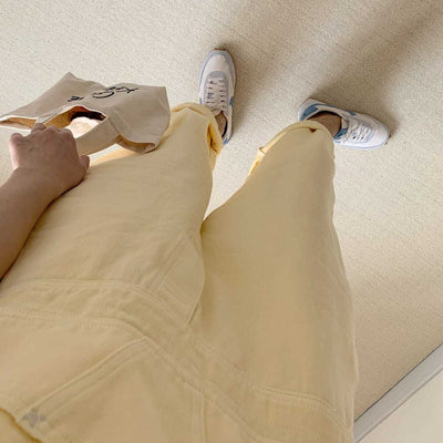 Jeans-Latzhose Pastellgelb